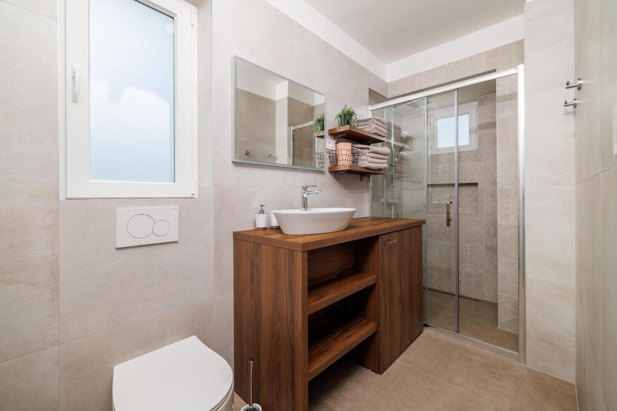 Apartmani Viktorija Jadranovo Esterno foto