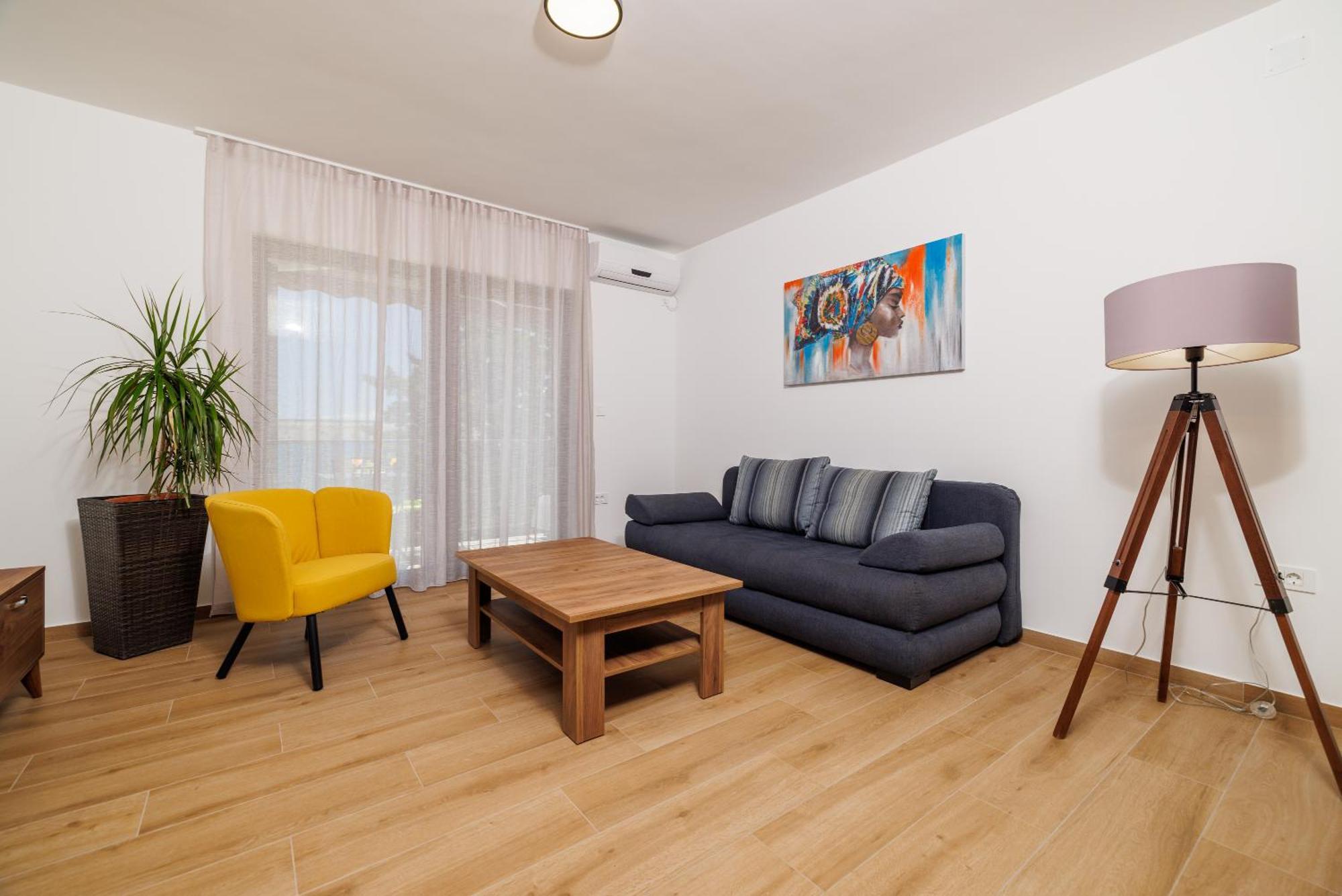 Apartmani Viktorija Jadranovo Esterno foto